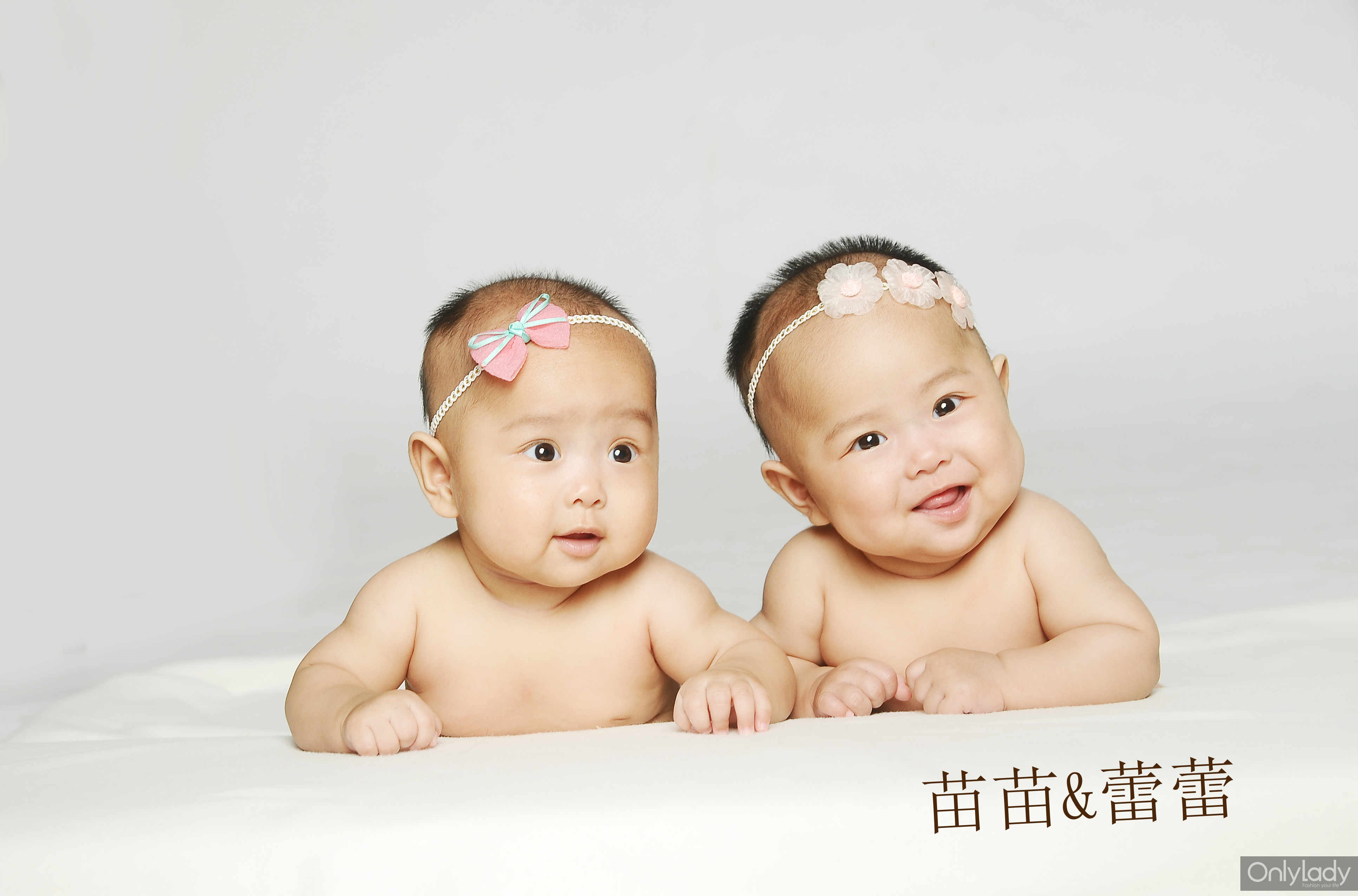 双胞胎宝宝图片_双胞胎宝宝图片高清图片